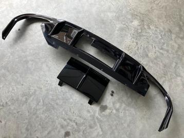 Maxton Design diffuser Octavia RS Mk3 met trekhaakuitsparing