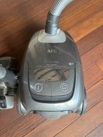 AEG VX8 stofzuiger, Ophalen, Zo goed als nieuw, Stofzak, Stofzuiger