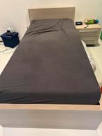 Eenpersoonsbed met bedlade inclusief 2 matrassen, Ophalen, Gebruikt