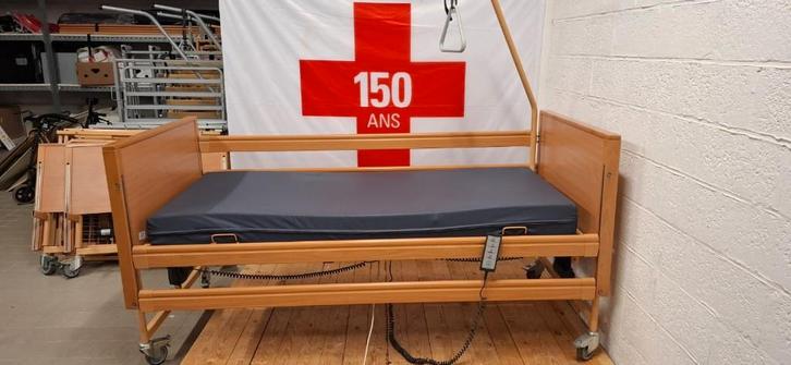 Lit médicalisé au profit de la Croix-Rouge GARANTIE 1 AN, Divers, Matériel Infirmier, Envoi