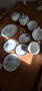 Servies van Jet ter Steege. Serie World of Jet, Zinnia, Ophalen