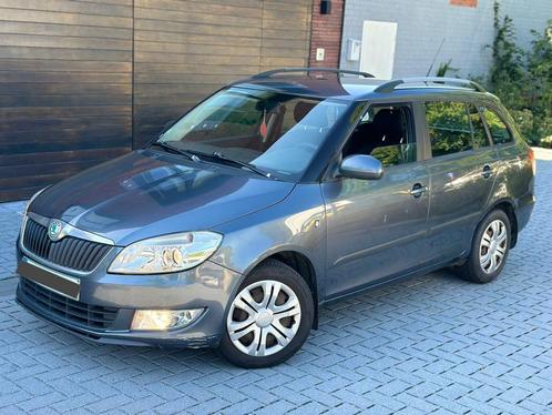 Skoda Fabia 1.2 TDI 01/2011* 75 ch 272 000 km ! * 5 EUROS, Autos, Skoda, Entreprise, Achat, Fabia, Diesel, Euro 5, Break, 5 portes