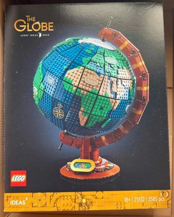 Lego 21332 The Globe beschikbaar voor biedingen