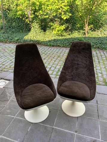 Vintage kuipzeteltjes beschikbaar voor biedingen