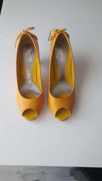 Schoenen 37-38 aan spotprijzen 2€ tot 15€, Ophalen, Nieuw, Overige kleuren, Overige typen