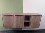 Hangkast modern, Ophalen, Zo goed als nieuw, Met deur(en)