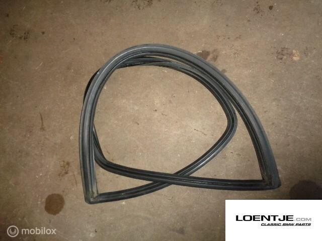 net Rubber achterruit BMW 3-serie E30 ('83-'92), Auto-onderdelen, Ruiten en Toebehoren, BMW, Gebruikt, Ophalen of Verzenden