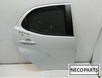 Toyota Yaris IV P21 ACHTERDEUR RECHTS ORIGINEEL 089 beschikbaar voor biedingen