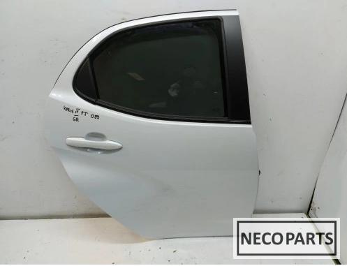 Toyota Yaris IV P21 ACHTERDEUR RECHTS ORIGINEEL 089, Auto-onderdelen, Interieur en Bekleding, Toyota, Gebruikt, Ophalen of Verzenden