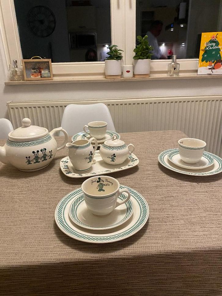 Royal Boch Donaldson ontbijtservies, Huis en Inrichting, Keuken | Servies, Gebruikt, Compleet servies, Overige stijlen, Porselein