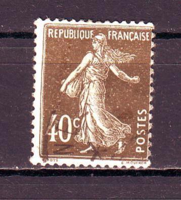 Postzegels Frankrijk (4) : tussen nr. 193 en 235 beschikbaar voor biedingen