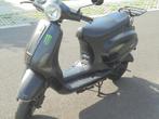Scooter A klasse met 3.199 kms merk GTS( online= beschikbaar, Fietsen en Brommers, Ophalen, Klasse A (25 km/u), 49 cc, Benzine