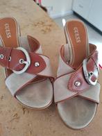 Beige sandalen van Guess, Kleding | Dames, Schoenen, Ophalen, Beige, Sandalen of Muiltjes, Zo goed als nieuw