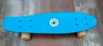 Blauw skateboard decathlon, Sport en Fitness, Skateboarden, Ophalen of Verzenden, Zo goed als nieuw, Skateboard