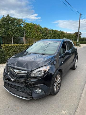 Opel Mokka 1.6cdti beschadigd ongeval  beschikbaar voor biedingen