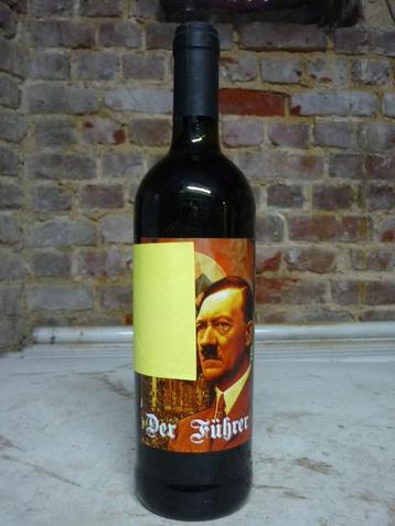 WWII - Objet collector - bouteille de vin beschikbaar voor biedingen