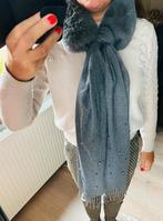 Donkergrijze warme wintersjaal, Enlèvement ou Envoi, Comme neuf, Écharpe, Taille 42/44 (L)