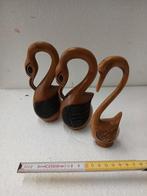 3 handgesneden houten zwanen of flamingo's, Ophalen of Verzenden