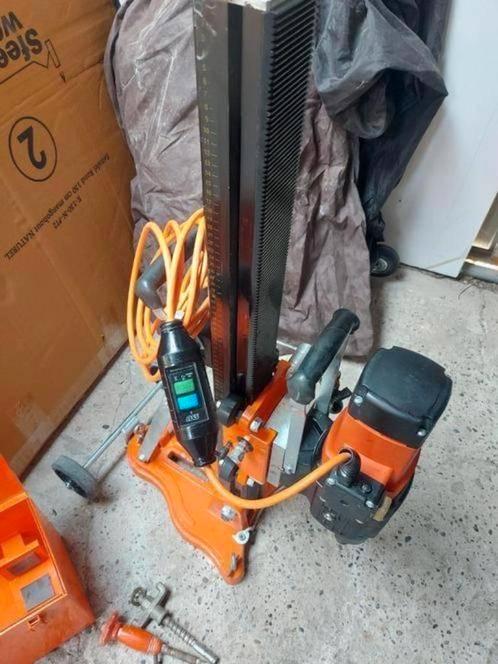 Spit sd350E diamantboormachine  incl spit statief, Doe-het-zelf en Bouw, Gereedschap | Machine-onderdelen en Toebehoren, Zo goed als nieuw