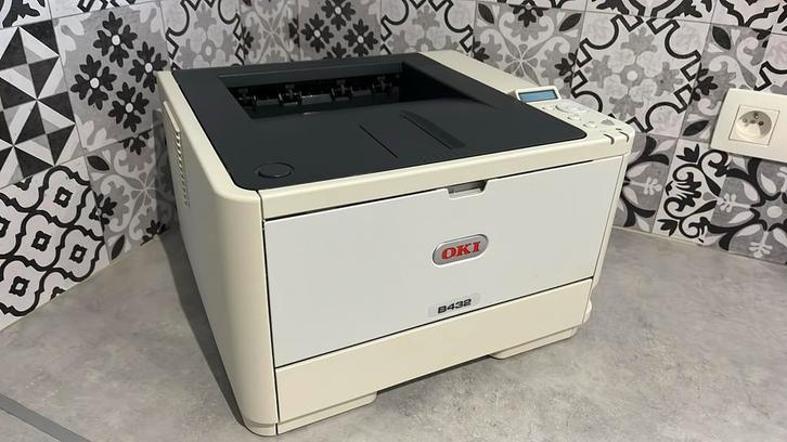 Imprimante laser N/B Oki B432Dn, Computers en Software, Printers, Zo goed als nieuw, Printer, Laserprinter, Ophalen