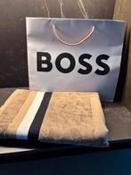 Hugo Boss badhanddoek nieuw, Huis en Inrichting, Ophalen of Verzenden, Nieuw, Handdoek