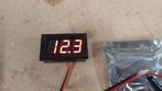 2 stuks 6-12 of 24 digitale volt meter rode cijfers nieuw, Ophalen of Verzenden, Nieuw