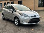 Ford Fiesta 1.6TDCI Euro 5 gekeurd, Boîte manuelle, Argent ou Gris, Berline, 5 portes