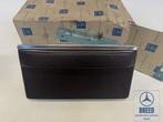 NOS asbak donkerrood Mercedes-Benz W114 W115 /8 2e serie, Ophalen of Verzenden, Nieuw, Mercedes-Benz
