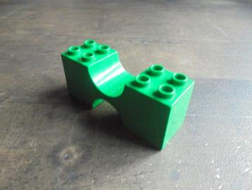 Lego Duplo Brick 2x6x2 with Curved Center (zie foto's) 6 beschikbaar voor biedingen