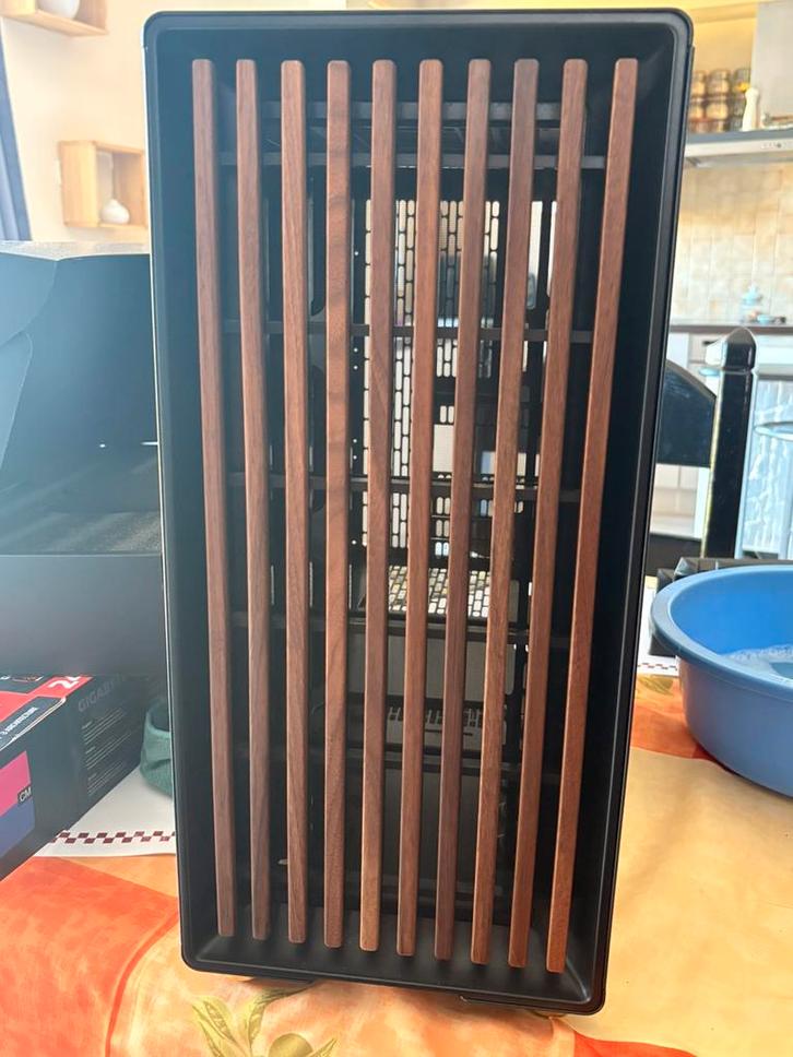 Boîtier PC Fractal design North, Computers en Software, Computerbehuizingen, Gebruikt, Ophalen