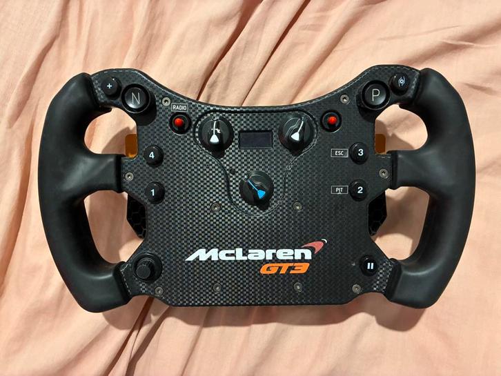 Volant Fanatec McLaren + Moteur + Pédalier – Pack sim racing, Games en Spelcomputers, Games | Pc, Zo goed als nieuw, Simulatie