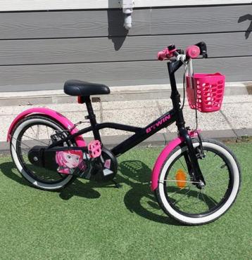 Meisjes Kinderfiets  ( Als NIEUW !! )  beschikbaar voor biedingen