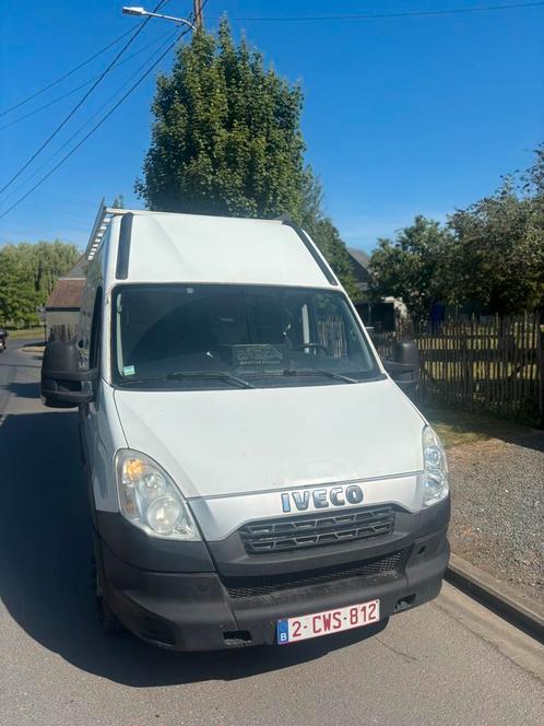 Iveco daily 2.3, Auto's, Bestelwagens en Lichte vracht, Particulier, Trekhaak, Iveco, Euro 5, Ophalen