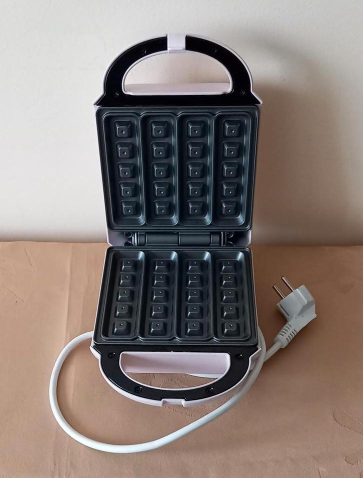 Mini wafelijzer., Elektronische apparatuur, Wafelijzers, Zo goed als nieuw, Ophalen