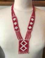 etnische kraaltjesketting, Handtassen en Accessoires, Kettingen, Ophalen of Verzenden, Zo goed als nieuw, Rood, Kunststof