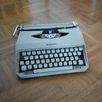 Modern Mercedes Typemachine circa 1970, Antiek en Kunst, Ophalen