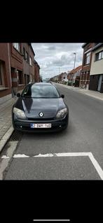 Renault Laguna Diesel 212.000km, Auto's, Leder en Stof, Particulier, Zilver of Grijs, Te koop