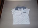 polo blanc + petits dessins taille 56 - Kiabi, Kinderen en Baby's, Babykleding | Maat 56, Overige typen, Zo goed als nieuw, Jongetje