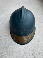 Wo1 Franse artillerie helm met herdenkingsplaat, Verzamelen, Militaria | Algemeen, Ophalen of Verzenden