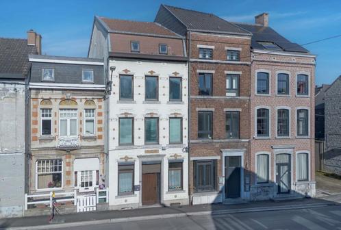 Villa à louer à Bouffioulx, 4 chambres, Immo, Huizen te huur, Vrijstaande woning, D