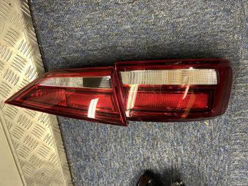 Audi A3 sedan limo achterlichten links 8v5945069 8v5945075 beschikbaar voor biedingen