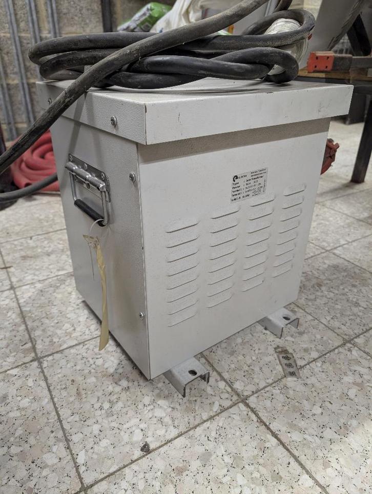 8kVA Auto Transformer | 3x230V <-> 3x400V | ALLES INCL, Doe-het-zelf en Bouw, Elektriciteit en Kabels, Gebruikt, Overige typen