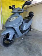 Brommer 125cc  rijbewijs b 950€, Fietsen en Brommers, Zo goed als nieuw, Ophalen, Overige merken