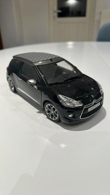 DS3 VTS CABRIOLET 1/18 Noorwegen beschikbaar voor biedingen