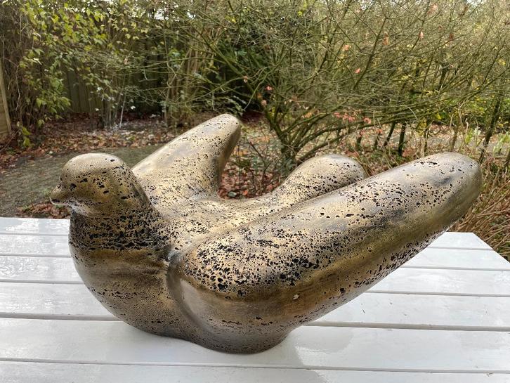 Beeld vogel, tuin, duif, zwaluw, vijver 80 cm, Tuin en Terras, Tuinbeelden, Nieuw, Dierenbeeld, Kunststof, Ophalen