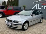 BMW 3 Serie 328 iA Pack *1er Main*Excellent état*Garantie, Auto's, Automaat, 1490 kg, Gebruikt, Zwart