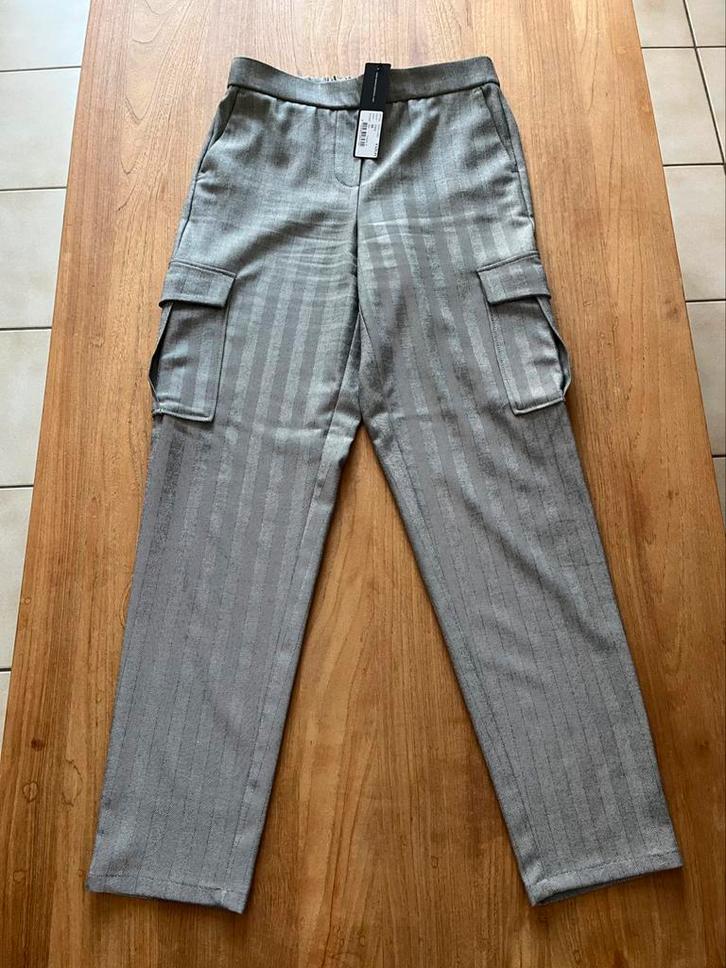 Nouveau pantalon cargo Expresso taille 38, Vêtements | Femmes, Culottes & Pantalons, Neuf, Taille 38/40 (M), Noir, Longs, Enlèvement ou Envoi