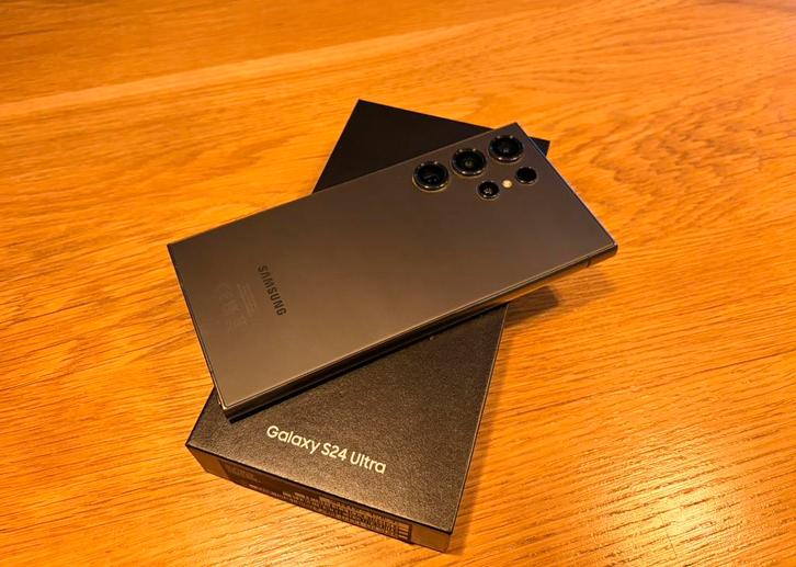 Samsung Galaxy S24 Ultra 256gb + garantie, Télécoms, Téléphonie mobile | Samsung, Comme neuf, Galaxy S24, 256 GB, Android OS, Noir