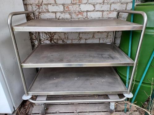 Grote serveerwagen op wieltjes met 3 lagen in goede staat, Huis en Inrichting, Woonaccessoires | Dienbladen, Gebruikt, Rechthoekig