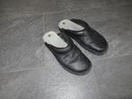 Zwart leren pantoffels maat 42 in goede staat, Vêtements | Hommes, Chaussures, Comme neuf, Noir, Enlèvement ou Envoi, Overig